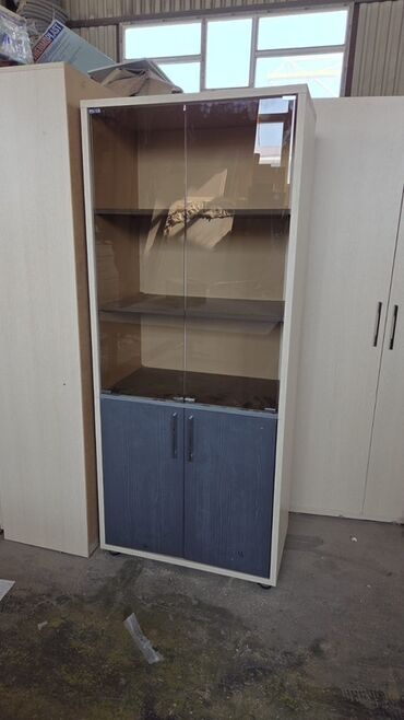 Sifarişlə ofis dəst mebeli: Mebel istehsalı və quraşdırma xidməti - Ofis masaları: İki rəngli — 81