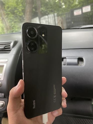 note 3: Redmi, Redmi 13C, Б/у, 128 ГБ, цвет - Черный — 1
