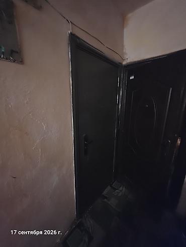 3 room: 2 комнаты, 36 м², 104 серия, 3 этаж, Старый ремонт — 4