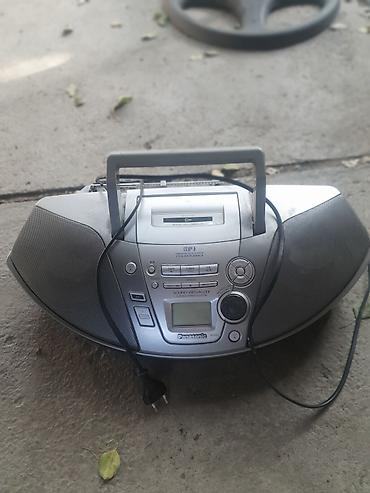 Портативный музыкальный центр Panasonic RX-ES30 - Поддержка CD/MP3 at lalafo.kg Портативный музыкальный центр Panasonic RX-ES30 - Поддержка CD/MP3