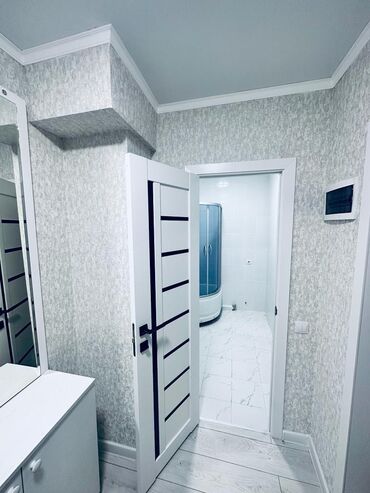 дом лесхоз: 1 комната, 33 м², Индивидуалка, 4 этаж, Евроремонт