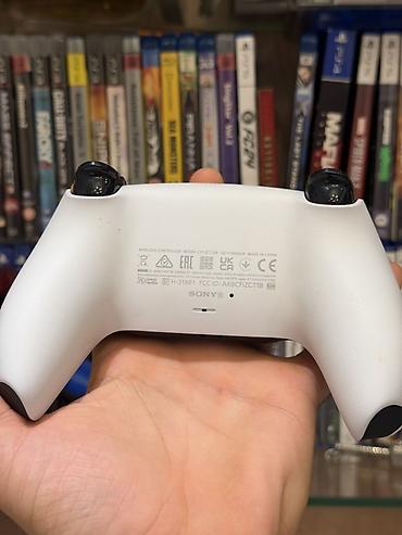 ikinci el xbox: Salam, Mehsul yenidir, istifade olunmayib. Tecili satilir deye — 4