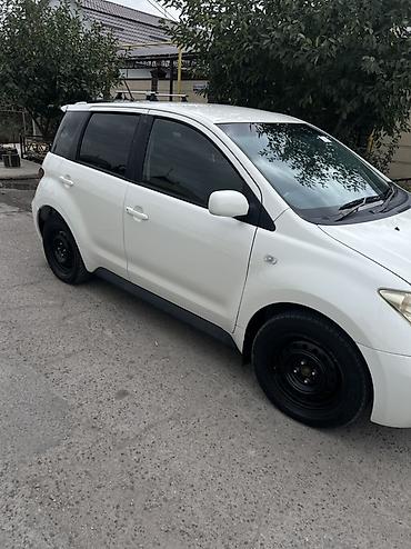 pm 2 5: Toyota Ist: 2003 г., Автомат, Бензин, Хэтчбэк — 4
