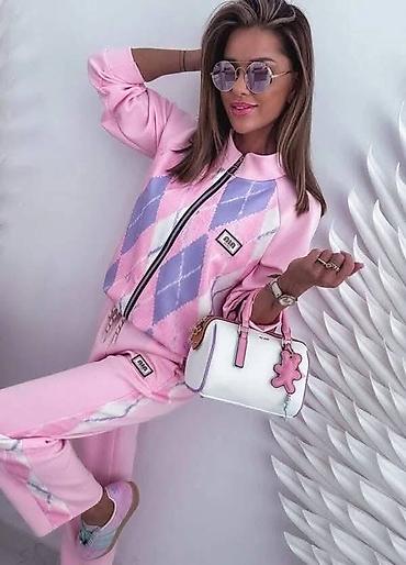 Gornji i donji deo: Komplet 3600 din — 1