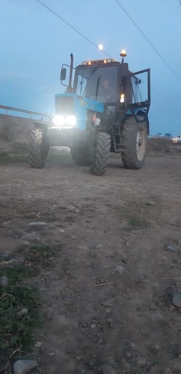 89 belarus: Traktor Belarus (MTZ) 82.1, 2015 il, 821 at gücü, motor 2.4 l, İşlənmiş