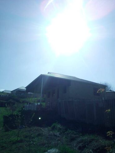 Həyət evləri və villaların satışı: 8 otaq, 1 kv. m — 2