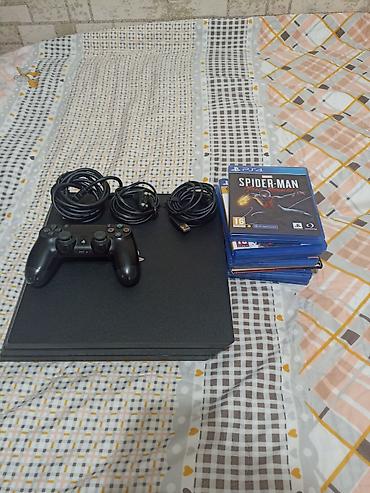 Sony PlayStation: Игровая консоль Sony PlayStation 4 про с комплектом аксессуаров и — 1