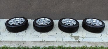 Gume i felne: Алуминијумске фелне - 16" Нису оштећене, нити поправљане. Продају се — 14