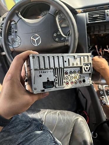12 pro barter: Maşın üçün 2 DIN multimedia maqnitola Xüsusiyyətlər: - Ön paneldə 7” — 2