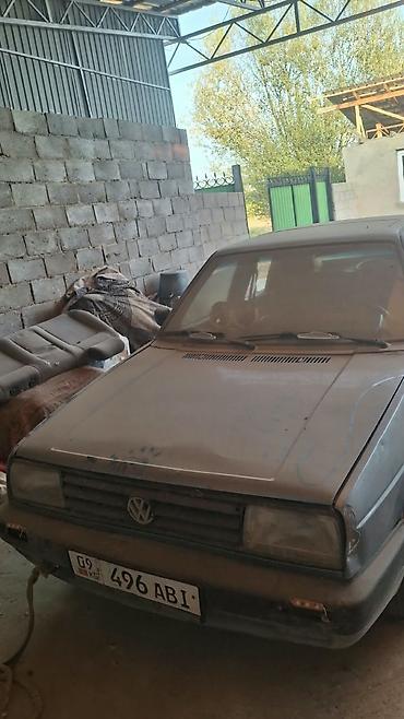 Продажа авто: Volkswagen Jetta: 1991 г., Седан — 4