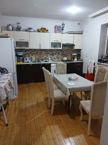 Həyət evləri və villaların satışı: 4 otaqlı, 280 kv. m, Kredit yoxdur, Orta təmir — 3