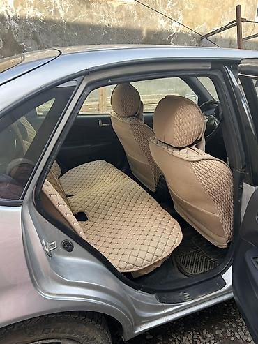 byd e6: Toyota Corolla: 2001 г., 1.6 л, Механика, Бензин, Седан — 2