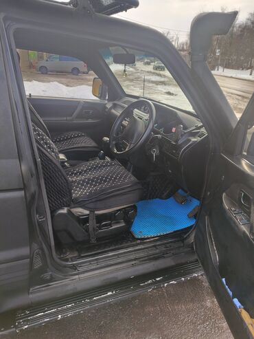 Mitsubishi: Mitsubishi Pajero: 1992 г., 2.5 л, Автомат, Дизель, Внедорожник — 18