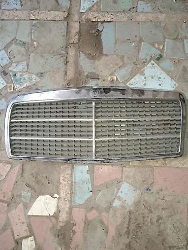 w202 radiator barmaqligi: Mercedes-Benz 1992, 1992 il, Ünvandan götürmə — 1