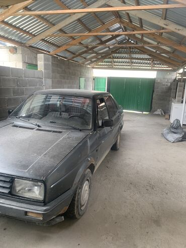 авто лизинк бишкек: Volkswagen Jetta: 1988 г., 1.6 л, Механика, Бензин, Седан