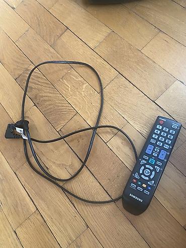 TV və video: Orijqinal Samsung LCD televizor – model LE32D403E2W (LE32D403) — 2
