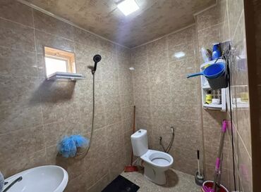 Həyət evləri və villaların satışı: 4 otaqlı, 82 kv. m, Kredit yoxdur, Orta təmir — 5