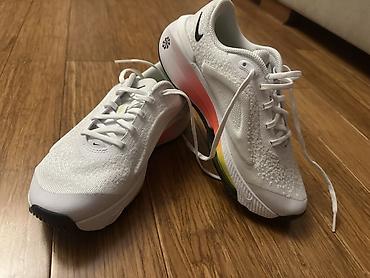 кроссовки nike: Məhsul: Nike qadın qaçış krosovkaları endirim var Tezedi razmer — 4