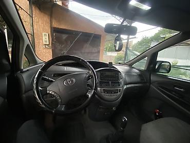 200: Toyota Previa: 2004 г., 2 л, Механика, Дизель, Минивэн — 8