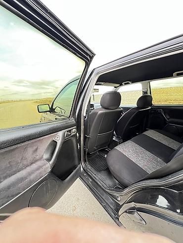 masin sat: Volkswagen Golf: 1.8 l | 1997 il Hetçbek — 7