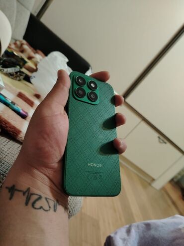 telefon fly ts114: Honor X8 5G, 128 ГБ, цвет - Зеленый, Гарантия, Кнопочный, Сенсорный