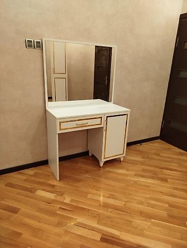 demir masa: Yeni, Açılmayan, Laminat, Kvadrat masa — 1