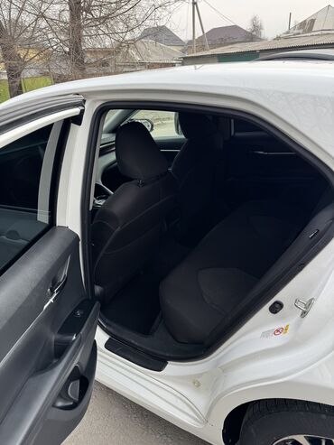 Toyota: Toyota Camry: 2018 г., 2.5 л, Автомат, Бензин, Седан — 7