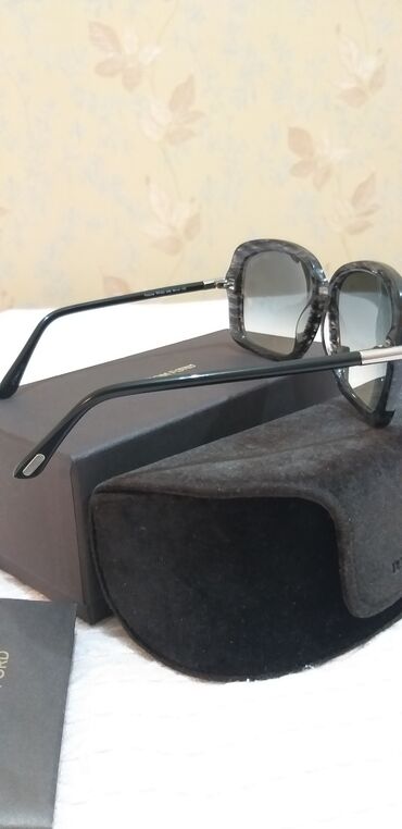 Eynəklər: Tom Ford eynek — 13