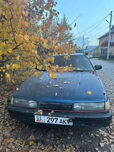 мазда 626 1985: Mazda 626: 1988 г., 2 л, Механика, Бензин, Седан