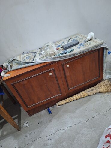 Спальные гарнитуры: Спальный гарнитур, Б/у, Односпальная кровать, Шкаф, Трюмо, Россия, Дерево, Самовывоз, цвет - Коричневый — 6