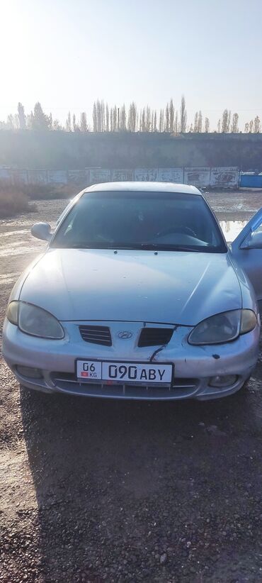 Hyundai: Hyundai Avante: 2000 г., 1.5 л, Механика, Газ