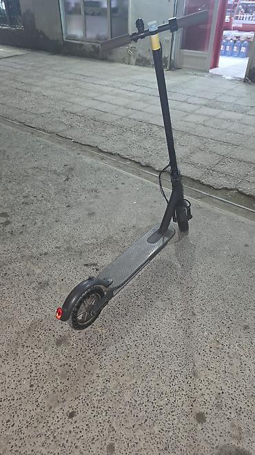 Elektrikli samokatlar: Xiaomi elektrik sukuter xiomi 1 di arginaldi? oxsarlariyla bir — 10