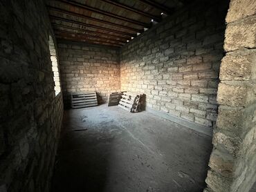 Həyət evləri və villaların satışı: 8 otaq, 376 kv. m, Təmirsiz — 18