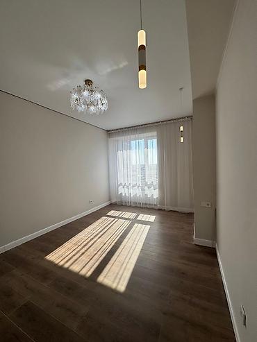 realtor kg: 2 комнаты, 67 м², Элитка, 8 этаж, Свежий ремонт — 1