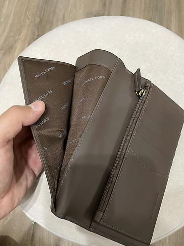 фабричный: Кошелек, Michael Kors, Натуральная кожа, Унисекс, Новый — 6