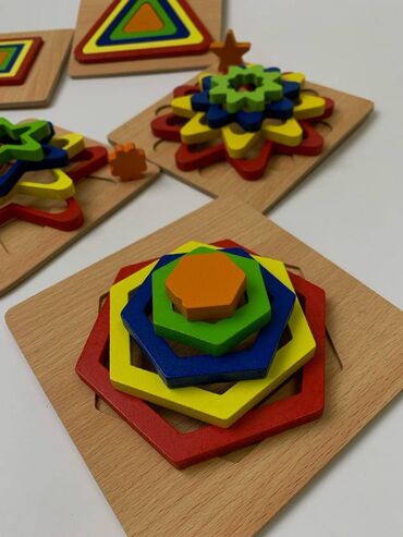 игрушки для малышей: Сортер "Доска с геометрическими фигурами" - замечательная и
