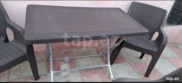 modern stol stul: Б/у, Прямоугольный стол, 3 стула, Складной чемодан, Со стульями, Пластик, Турция