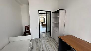 Долгосрочная аренда квартир: 3 комнаты, Собственник — 6