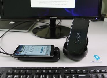 телефон рабочи: Продаю практически новую оригинальную (!) док-станцию Samsung Dex Pad
