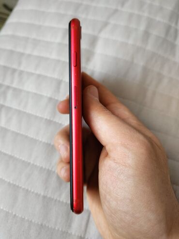 Apple iPhone: IPhone 8, 64 GB, Qırmızı, Barmaq izi — 6