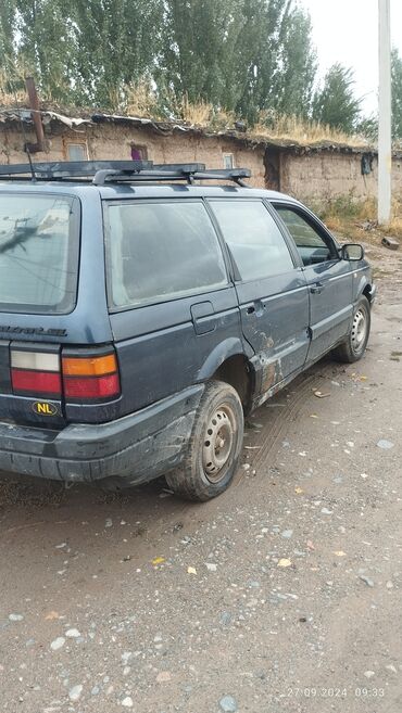 пассат продаю: Volkswagen Passat: 1988 г., 1.8 л, Механика, Бензин, Универсал