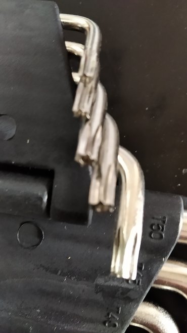 Açar dəstləri: Açar dəsti — 7