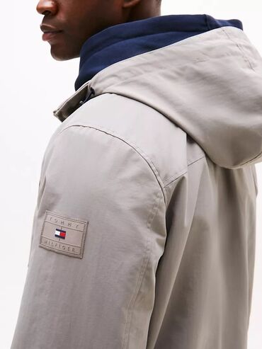 cins pencekler kisi ucun: Tommy Hilfiger gödəkçə. Orijinaldır, təzədir. M ölçüdür, böyük