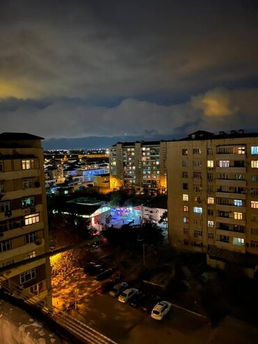 Köhnə tikili: Hovsan qesebesinde 9/9 3 otaqli bina evi satilir qiymet 110000 azn — 8