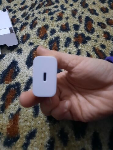 Şarj cihazları: Simsiz şarj cihazı Samsung, > 20 Vt, Yeni -da lalafo.az — 1 Şarj cihazları: Simsiz şarj cihazı Samsung, > 20 Vt, Yeni — 1