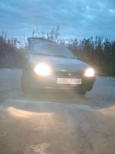 Opel: Salam ailə maşınıdır təmizdir hərhansısa texniki nasazdığı yoxdur — 10