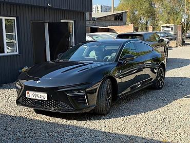 Tesla: Voyah : 2023 г., Электромобиль, Фастбек — 2