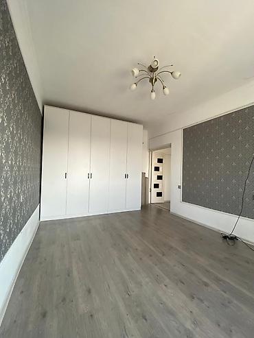 вариант кей джи: 1 комната, 34 м², Кок-Жар мкр 105 серия, 5 этаж, Евроремонт — 3