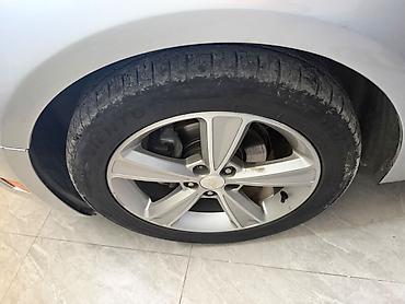 kruz maşın: Chevrolet Cruze: 1.4 l | 2015 il 213000 km Sedan — 10