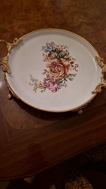 Кухонные принадлежности: Porcelain süfrə ləyən/tray - Material: ağ porselen lövhə - Üzərində — 2